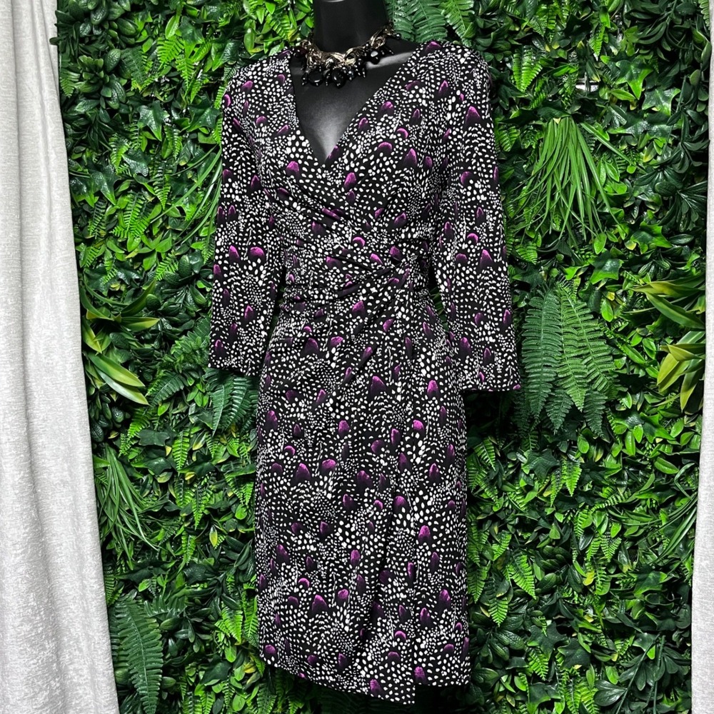 White House Black Market Dress Size 10 Purple Abstract Faux Wrap NEW 4164